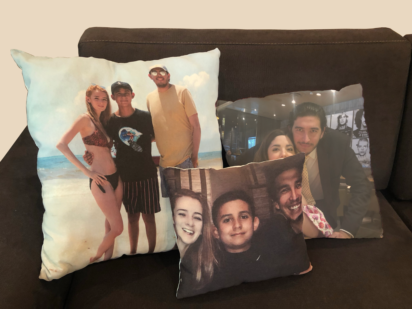 2 Cojínes de 4 fotos