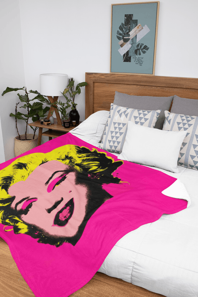 Marylin Pink